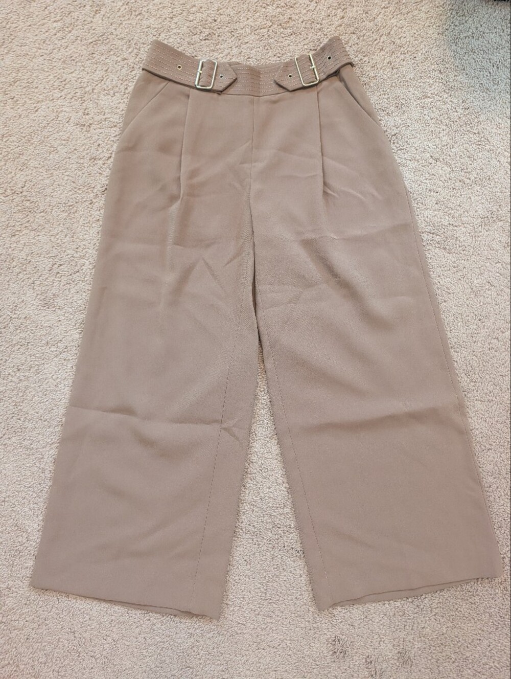 NWT White House Black Market Women's Wide Leg Crop Pants with Belt — Tan Khaki